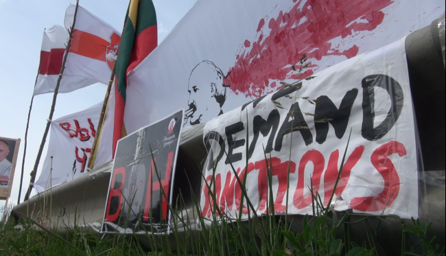 Следим за порядком, мы же белорусы: как живёт палаточный лагерь на границе