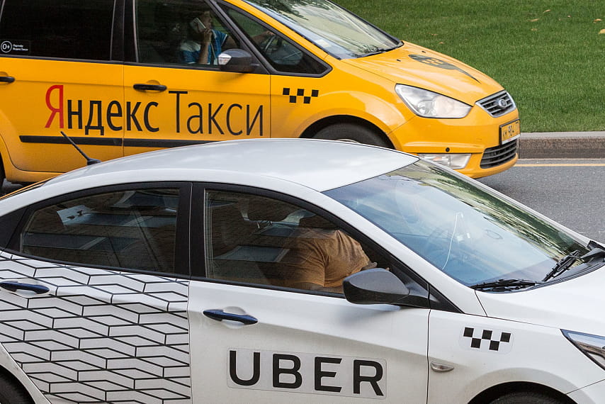 Водители требуют, службы готовы: такси в Минске собирается подорожать