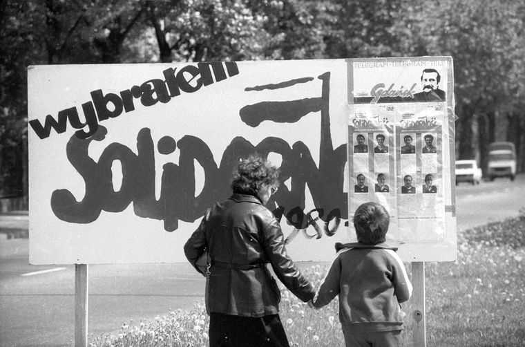 30 лет назад “Солидарность” победила коммунизм в Польше: почему у неё получилось