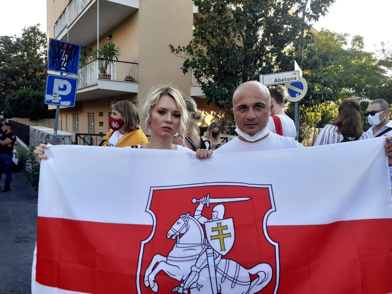 Акция солидарности белорусов в Риме. Фото