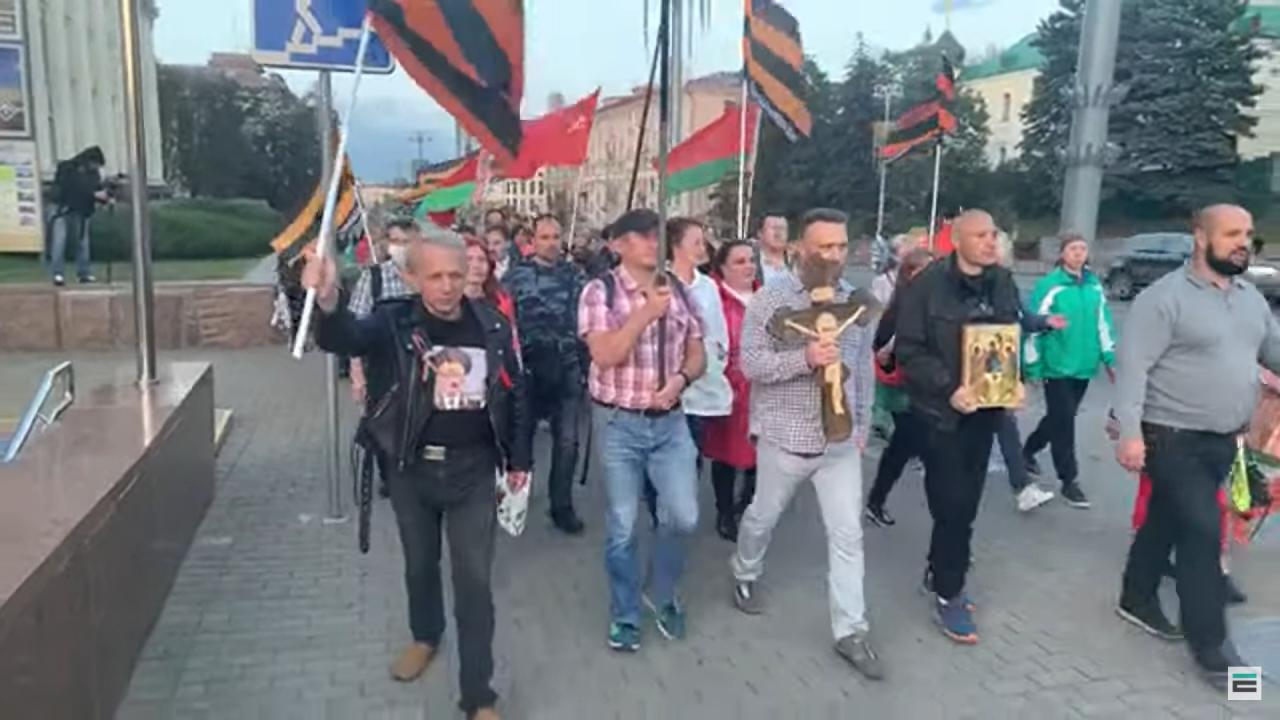 Война и русские: кто ходит на провластные митинги в Беларуси