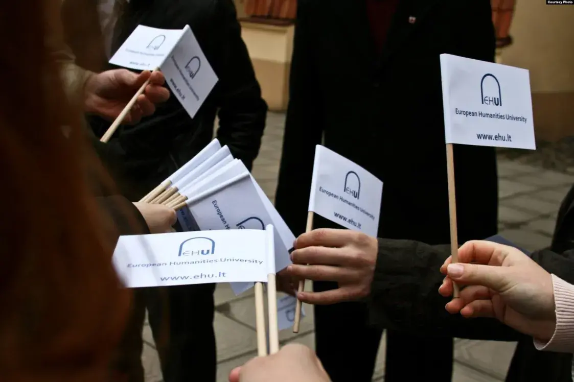 “Курица без головы”: белорусы требуют прозрачных выборов ректора ЕГУ