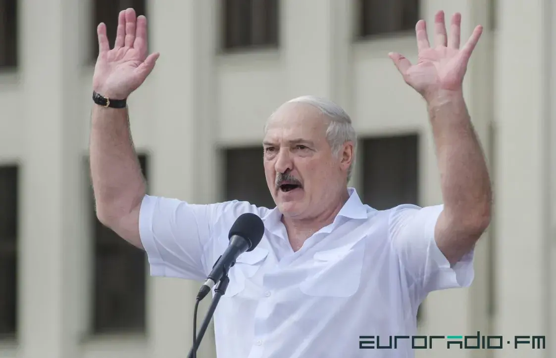 Когда “пахан” не уважает: допустимо ли Лукашенко обращаться на “ты” к чиновникам