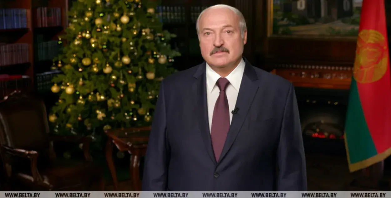 Лукашэнка: 2020 год стане часам умацавання беларускай нацыі
