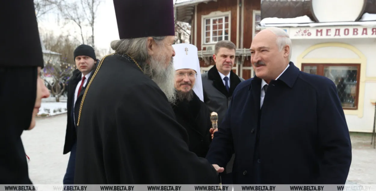 Лукашенко в Свято-Елисаветинском монастыре
