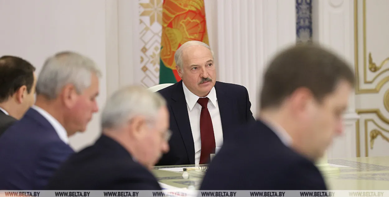 Лукашэнка прыгразіў студэнтам і выкладчыкам-забастоўшчыкам