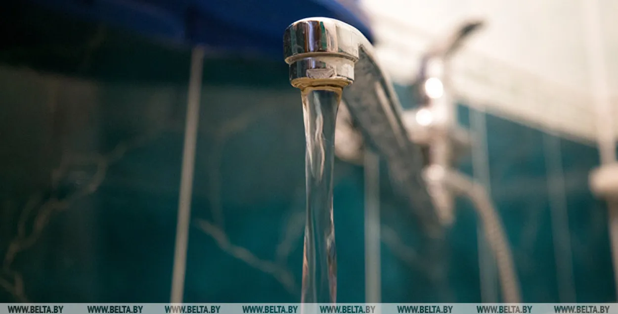 В Бешенковичах специалисты санитарной службы рекомендуют не использовать водопроводную воду для питья / БЕЛТА​