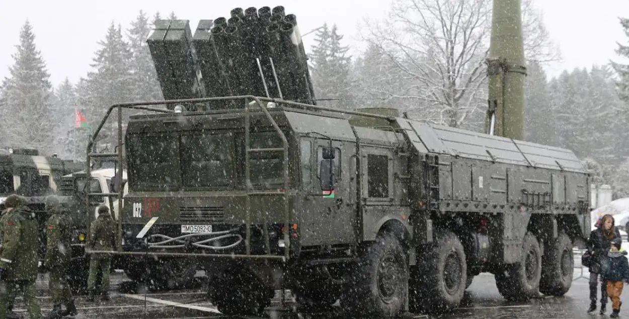 "Искандер-М" в Беларуси. Комплекс может нести ядерное оружие / Министерство обороны
