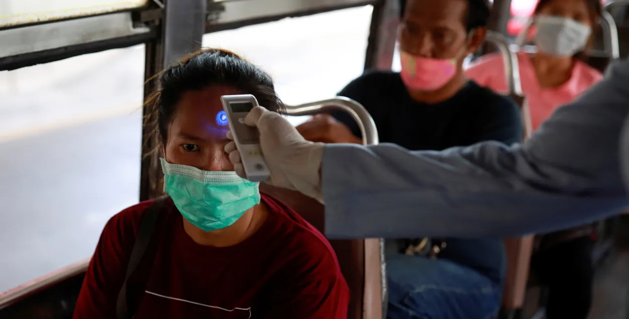 Так правяраюць пасажыраў грамадскага транспарту ў Тайландзе / Reuters