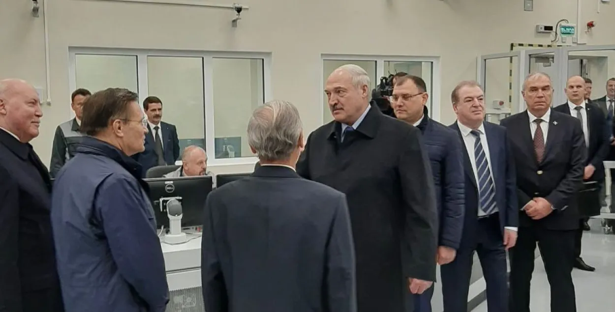 "Страна становится ядерной державой": Лукашенко открыл БелАЭС
