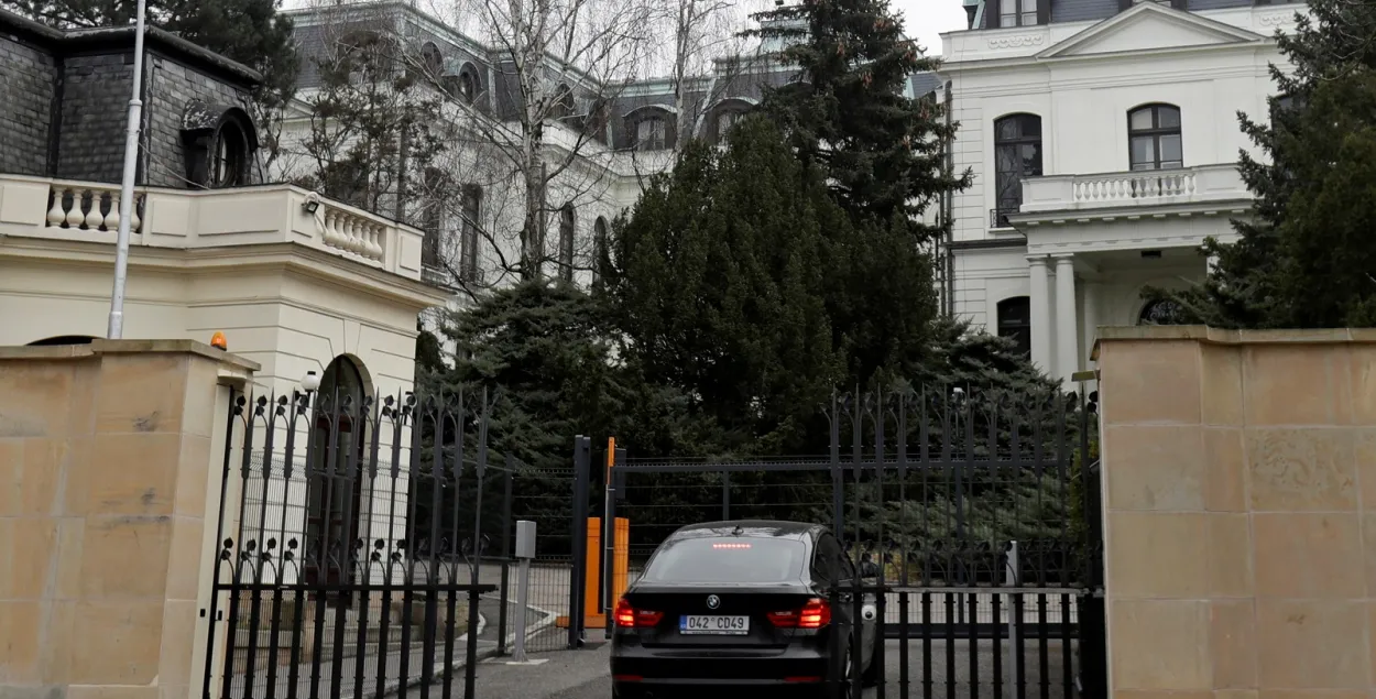 Посольство РФ в Праге / Reuters​
