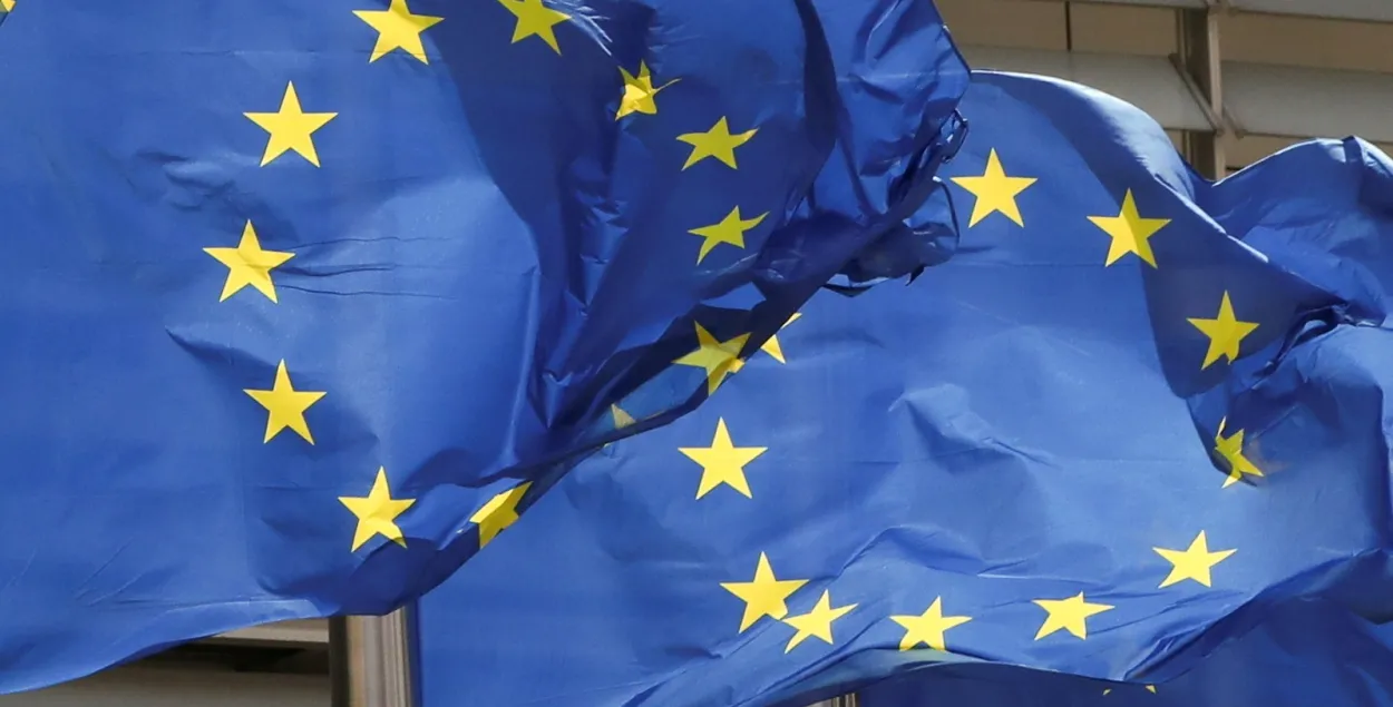 ЕС можа разгледзець пытанне аб прыпыненні выдачы віз для беларусаў 