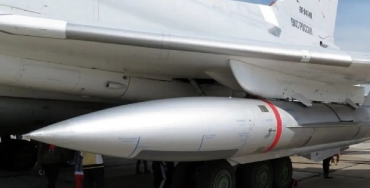 Ракета Х-22 на самолете / pravda.com.ua
