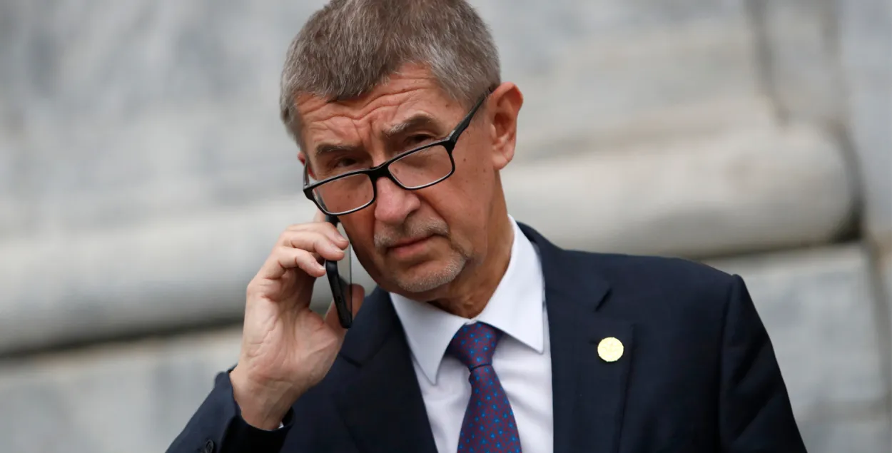 Партия премьер-министра Чехии проиграла выборы в парламент