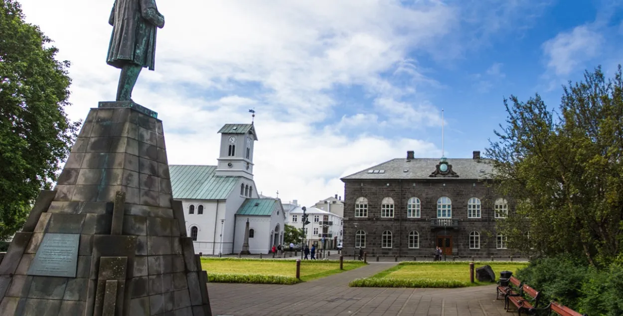 Большинство мест на выборах в парламент Исландии получили женщины
