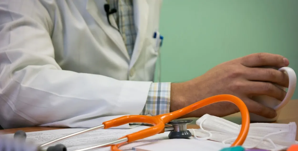 В Минске не хватает более 800 медсестер и более 700 врачей 