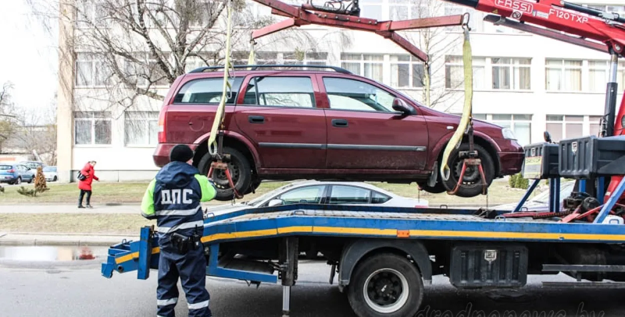 В Минске подорожала принудительная эвакуация автомобилей