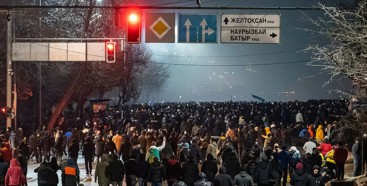 According to official figures, 225 people died in protests in Kazakhstan alone / Ruslan Pryanikov / AFP / East News