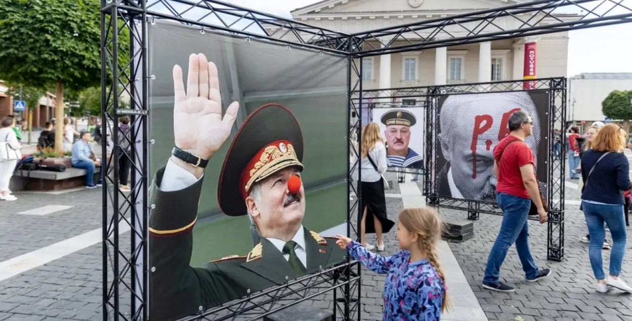 Пакуль Аляксандр Лукашэнка маўчыць, ідзе абмеркаванне, што будзе пасля яго смерці / Ілюстрацыйнае фота delfi.lt
