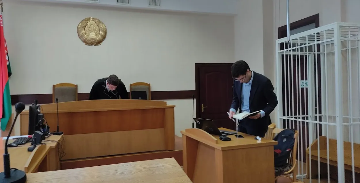 Суды Минска будут работать три субботы подряд