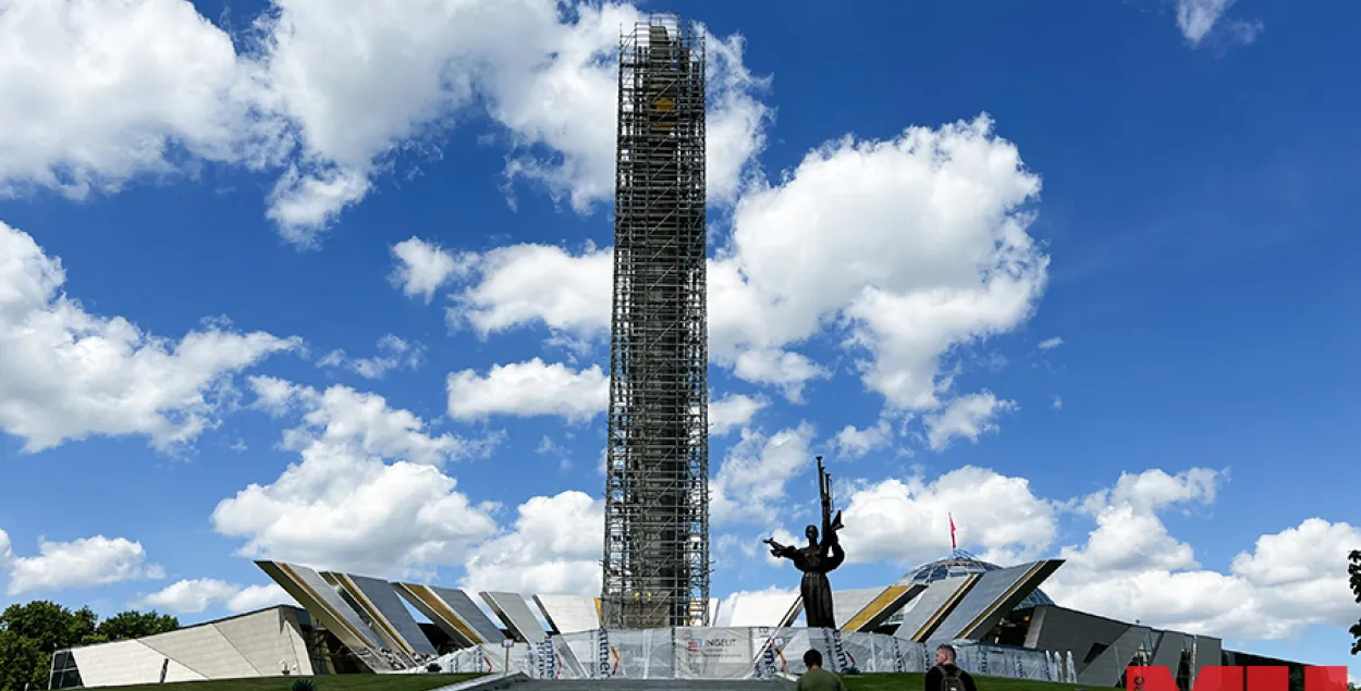 На реконструкцию стелы в Минске выделили больше 160 тысяч долларов