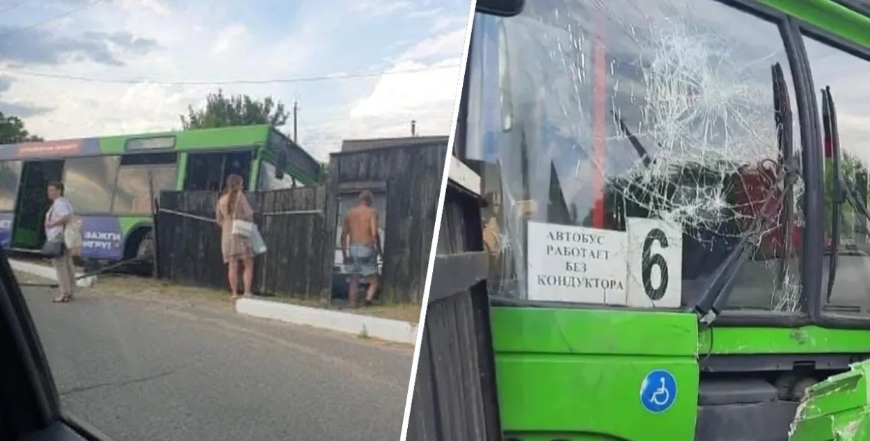 В Мозыре автобус с пассажирами протаранил забор и заехал на частный участок