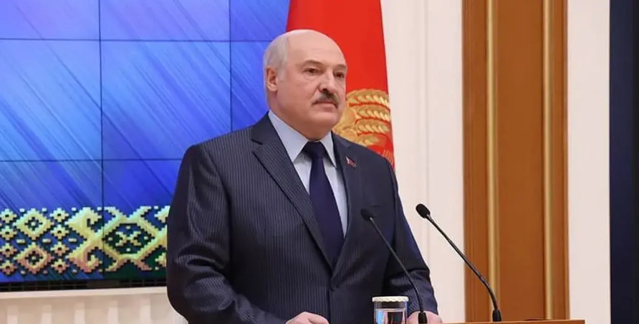 Лукашенко поручил создать "систему контрразведывательной защиты" госпредприятий 