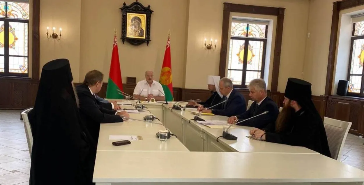 Лукашенко рассказал о попытках объявить автокефалию БПЦ