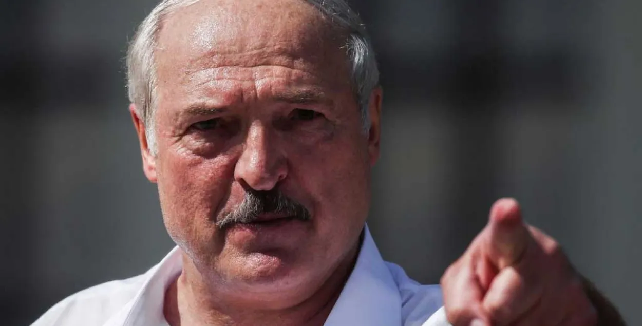 Лукашенко предлагает возить калий "мешками" и дизель "бочками"