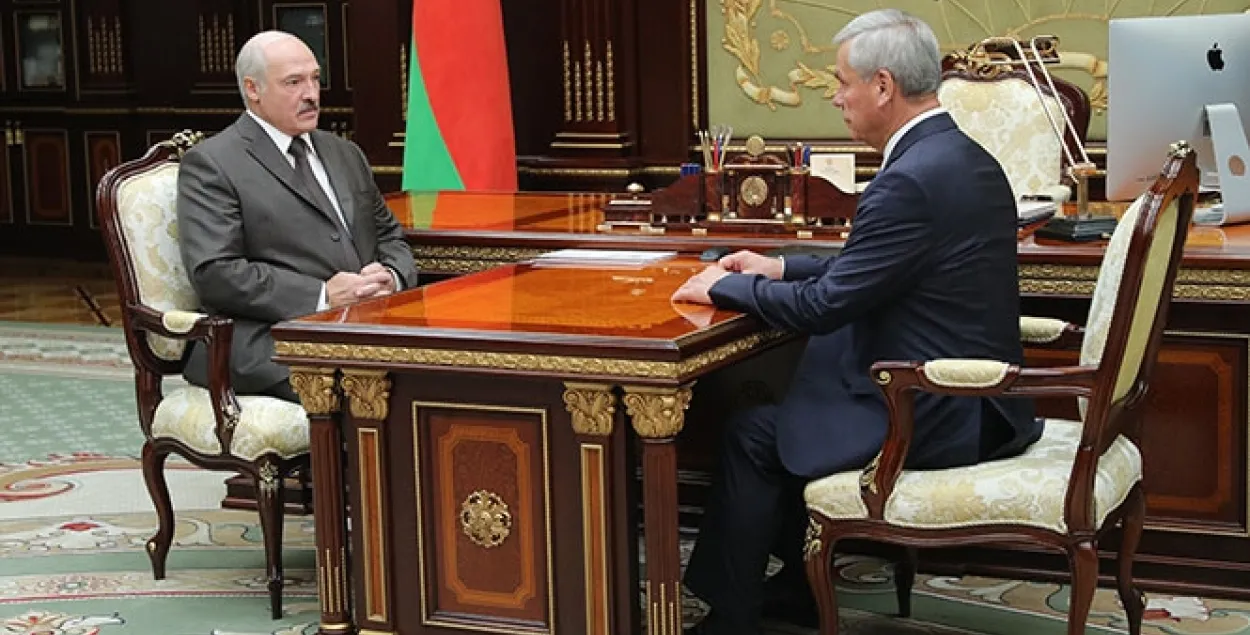 Belarus President Alyaksandr Lukashenka and House of Representatives Speaker Uladzimir Andreychanka / president.gov.by
