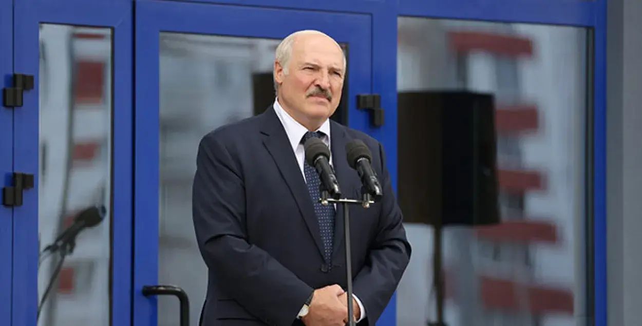 ЦВК паведаміў, колькі грошай на выбарчым рахунку Лукашэнкі
