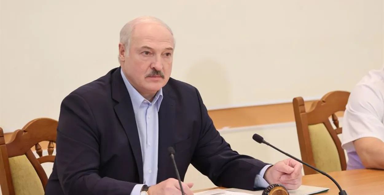 Лукашэнка: пры новай Канстытуцыі прэзідэнтам ужо не буду