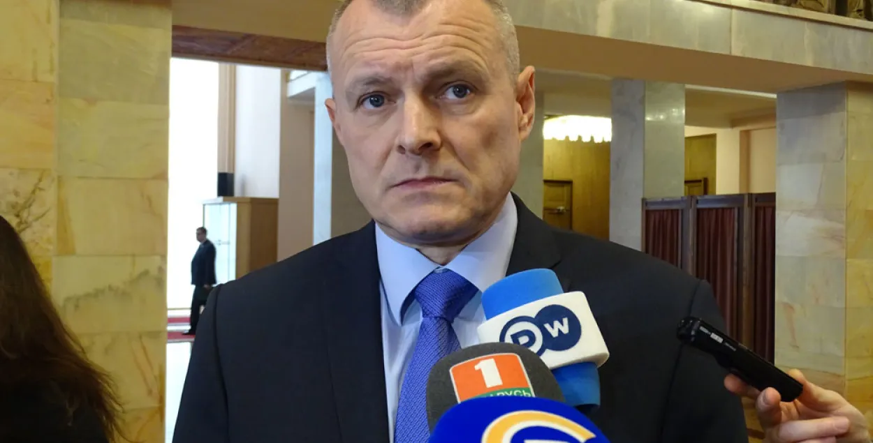 КДБ: Шуневіч не з'яўляецца фігурантам ніводнай справы, якую расследуе ведамства