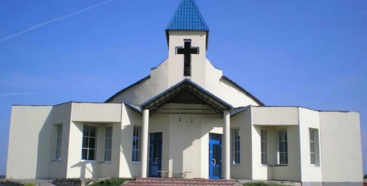 Евангельская церковь в Новолукомле / оцхве.бел
