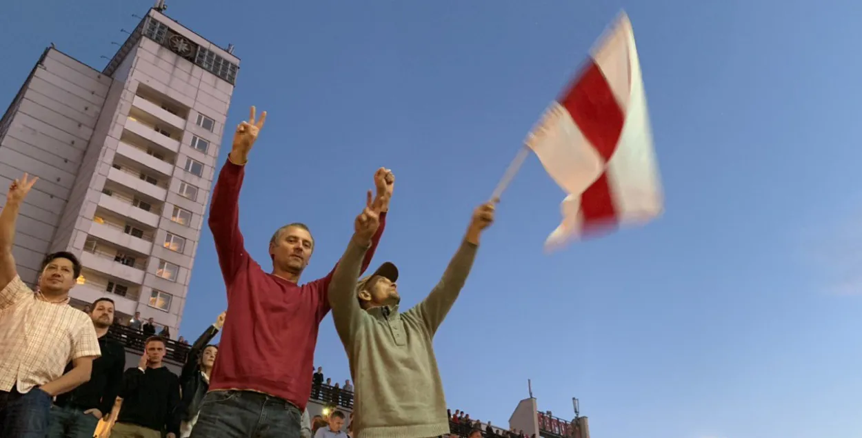 Протесты 2020-го проходили под бело-красно-белым флагом / Из архива Еврорадио