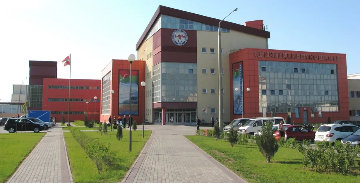Цифра дня: $900 млн потратила Беларусь на убыточные цементные заводы