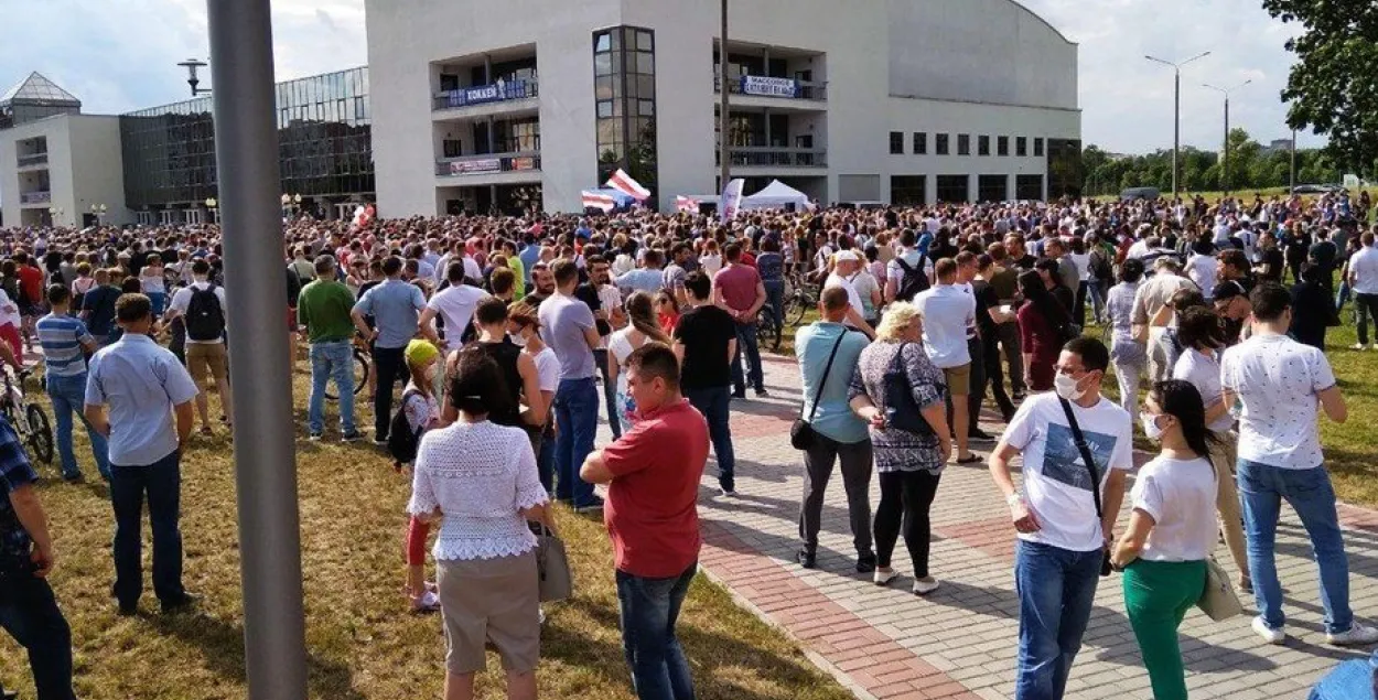 Пикет Светланы Тихановской в Могилёве собрал 3 тысячи человек