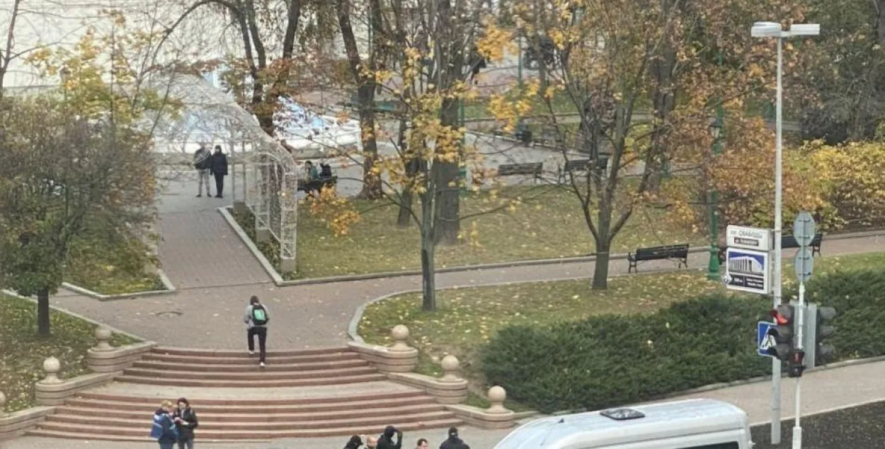 Задержания журналистов в Минске на площади Свободы&nbsp;/&nbsp;ТГ-канал Антона Мотолько