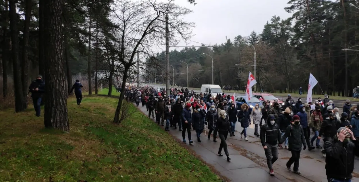 Спецсредства vs. иммунитет протестующих: как проходит Марш районов в Минске