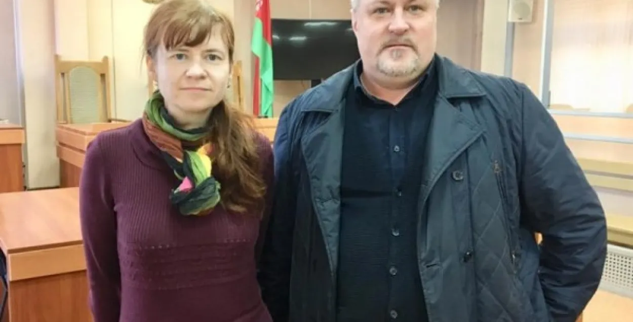 Мария Тарасенко и ее представитель в суде Леонид Судаленко / Андрей Стрижак, gomelspring.org​