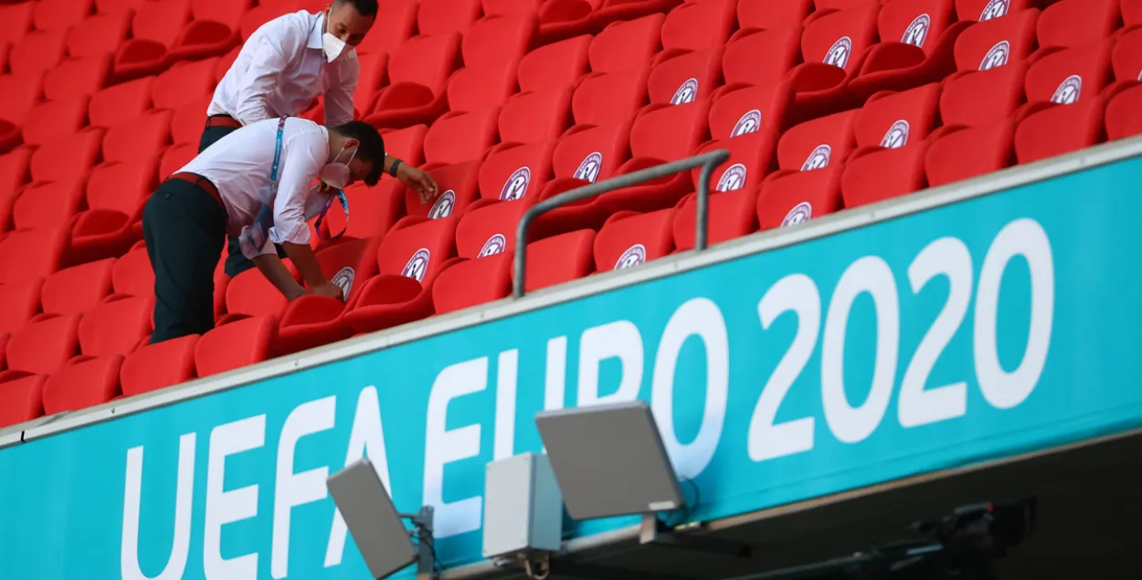 УЕФА отказалась проводить свои мероприятия в Беларуси / Reuters