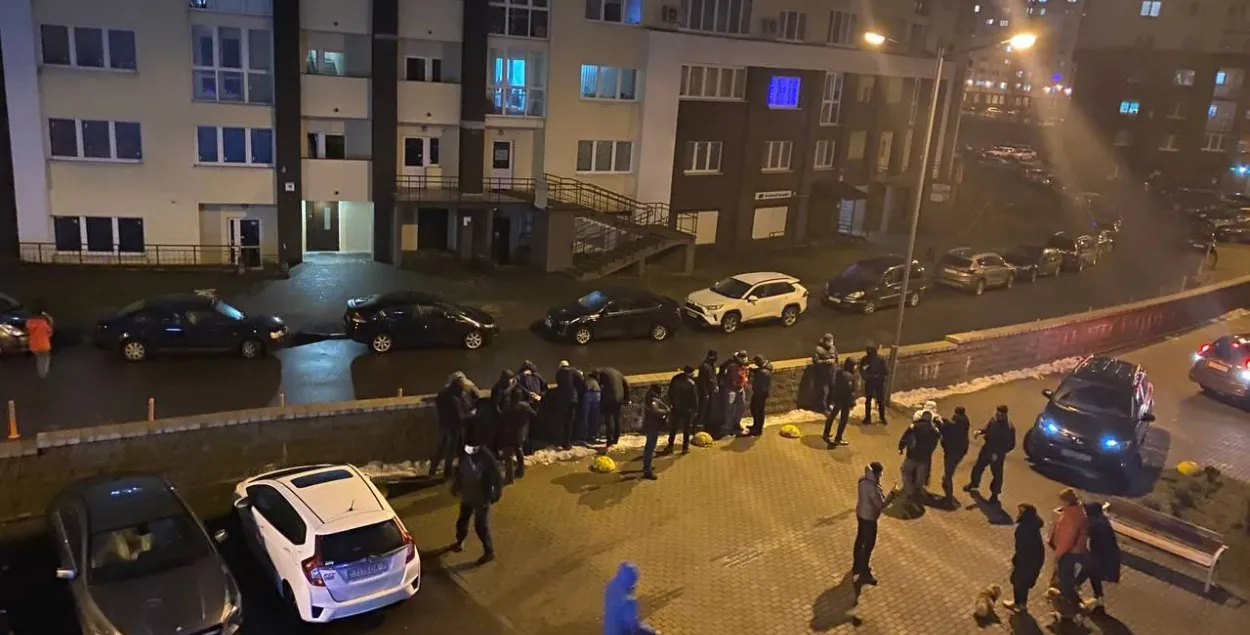 Задержание в Минске вечером 5 января / ТГ-канал Антона Мотолько