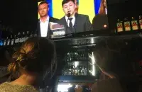 Минчане смотрят украинские избирательные дебаты / Еврорадио​
