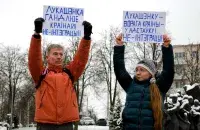 Александр Дубровских и Наталья Спиридонова на акции 29 декабря в Витебске / spring96.org​