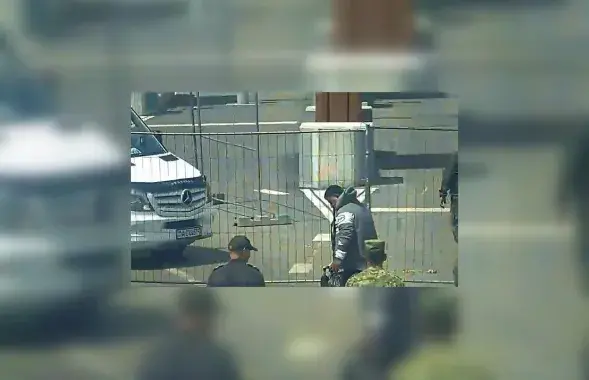 A Pakistani at the Belarusian-Lithuanian border / Screenshot from the video of the Border Service
