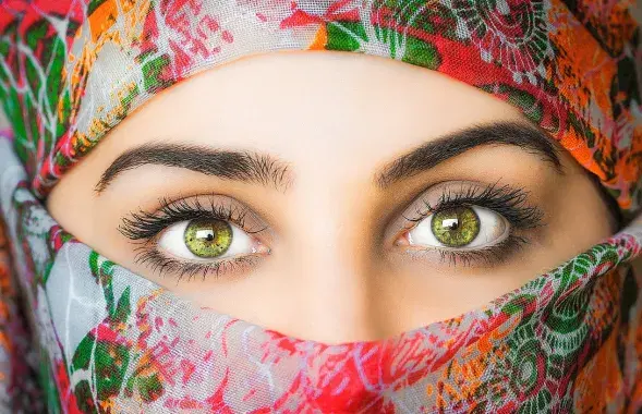 Паліцэйскія сочаць за тым, каб жанчыны накрывалі валасы хіджабам і насілі свабодную вопратку / pixabay
