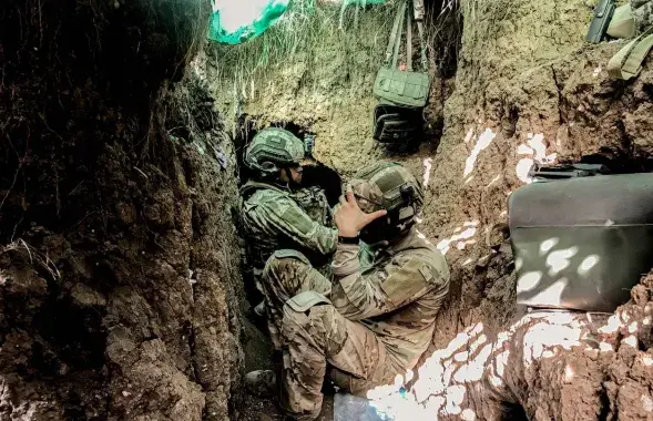 Бойцы батальона "Волат" на фронте в Украине