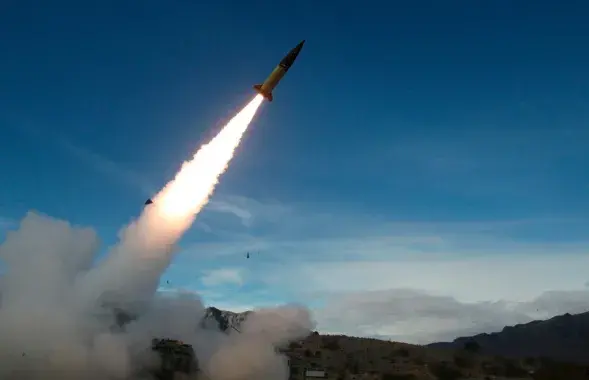 ЗША паставілі Украіне ракеты ATACMS вялікай далёкасці
