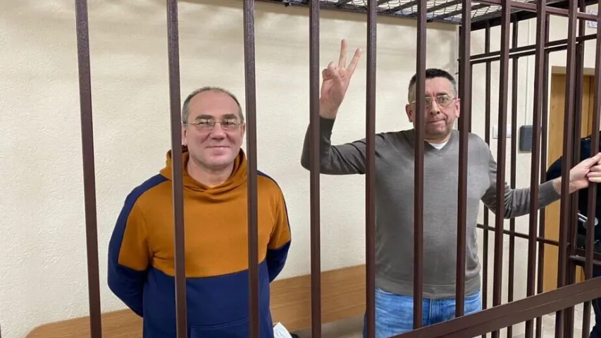 У Магілёве на суд над блогерамі "нагналі студэнтаў і зладзілі цырк"