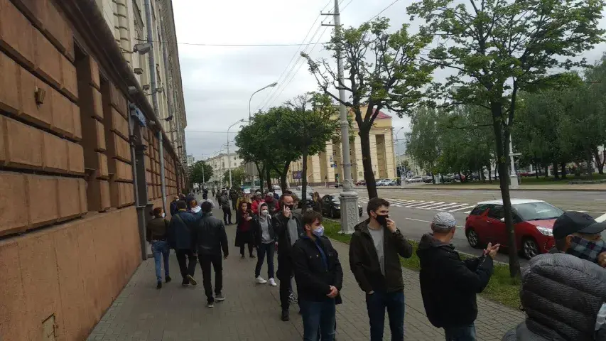 Чэргі па свабоду: беларусы зноў выйшлі на вуліцы